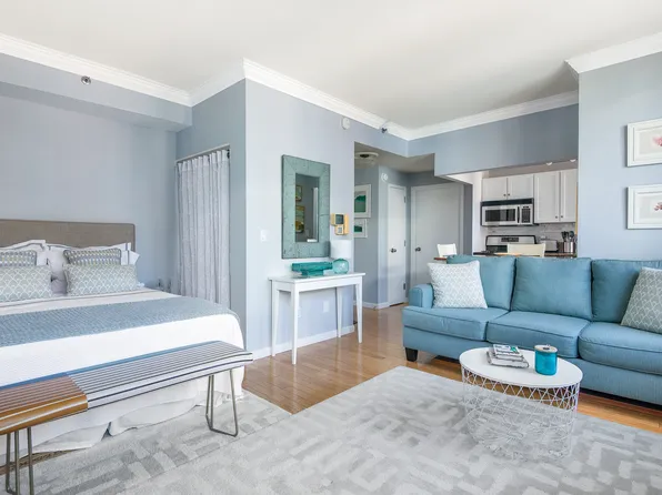 520 West 23rd Street image 1 of 14