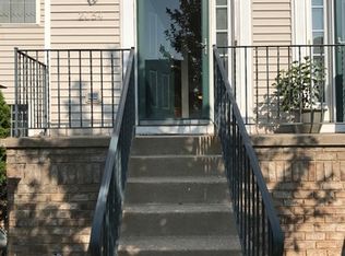 2054 176th Pl, Lansing, IL 60438