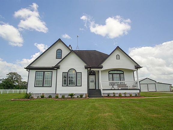 5th image of 16311 Majestic Oaks Dr