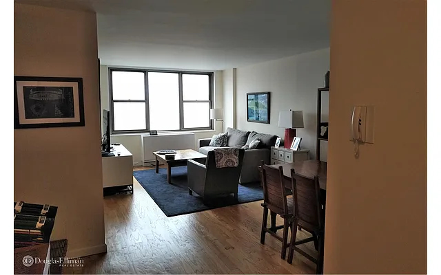 Rented by Douglas Elliman | media 23