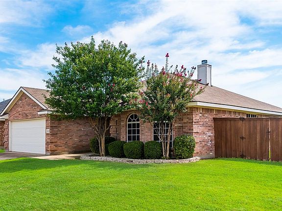 3rd image of 4404 Spanish Oak Ln