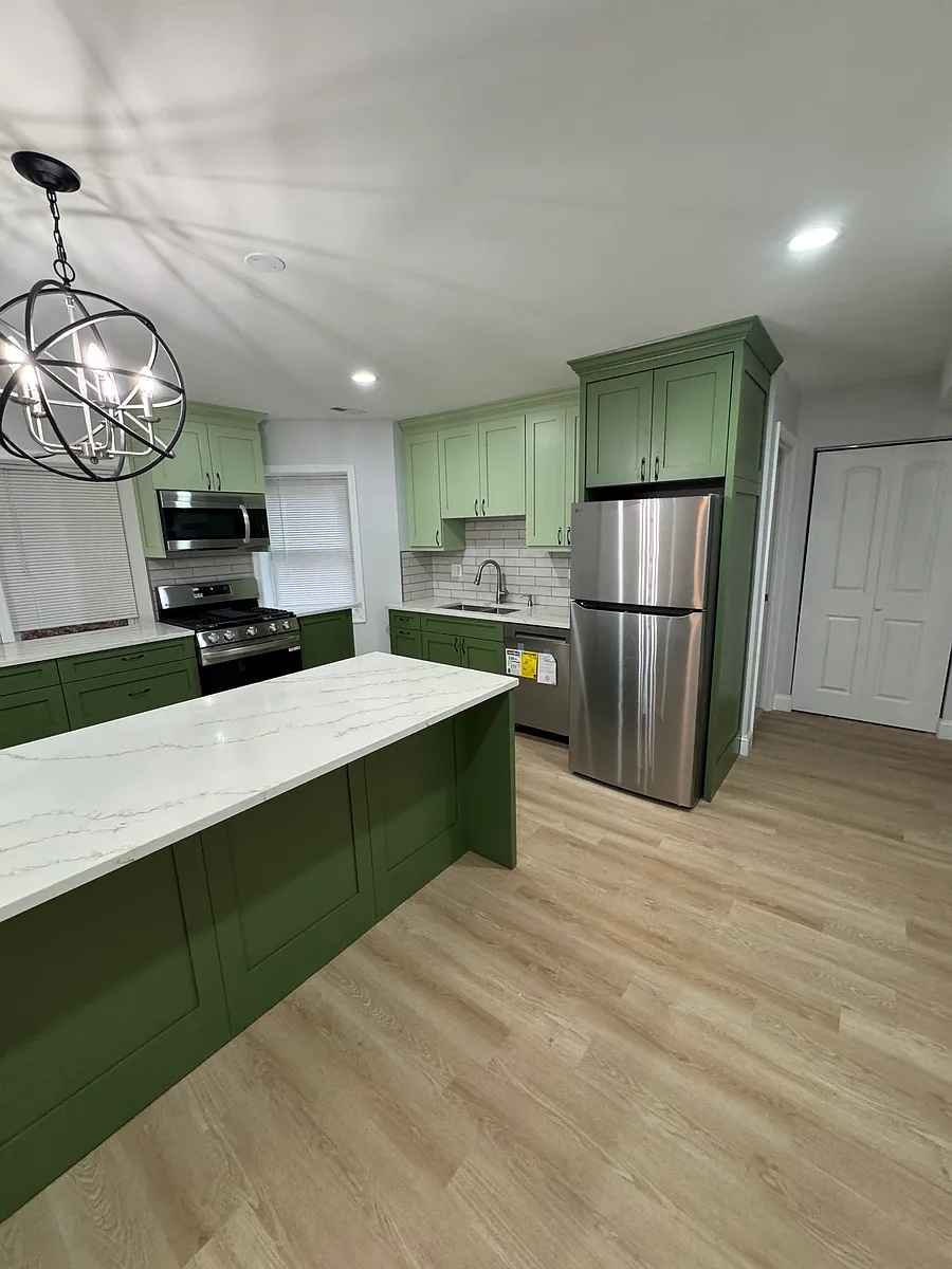 Building Photo - 2222 S Marshall Blvd #1F