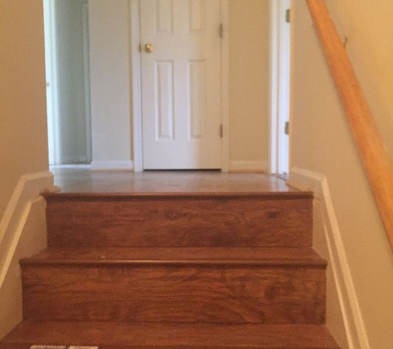 1st image of 206 Kinnley Ct