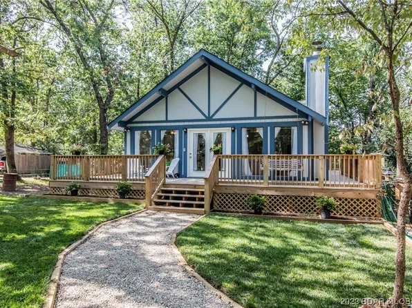 228 Wavy Leaf Dr, Linn Creek, MO 65052