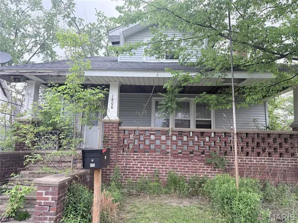 1808 Roosevelt Ave, Eldorado, IL 62930