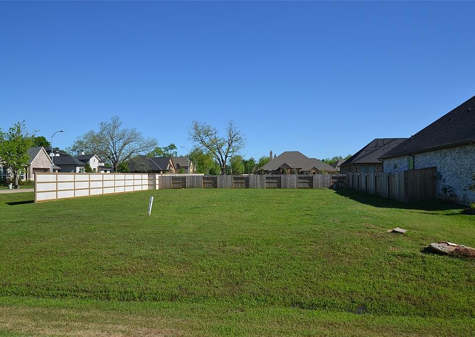 1st image of 32814 Winslow Dr