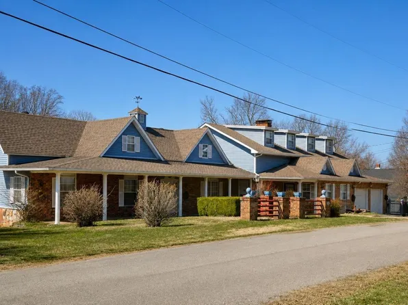 116 6th St, Cotter, AR 72626