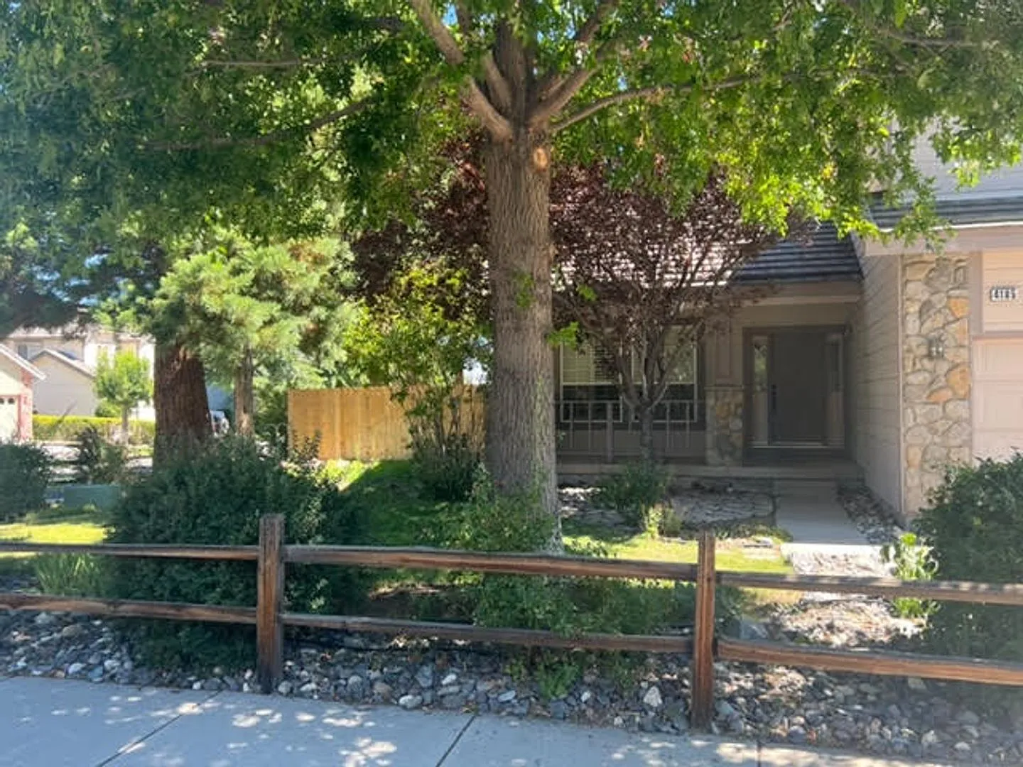 4185 Falling Water Drive — Photo 2