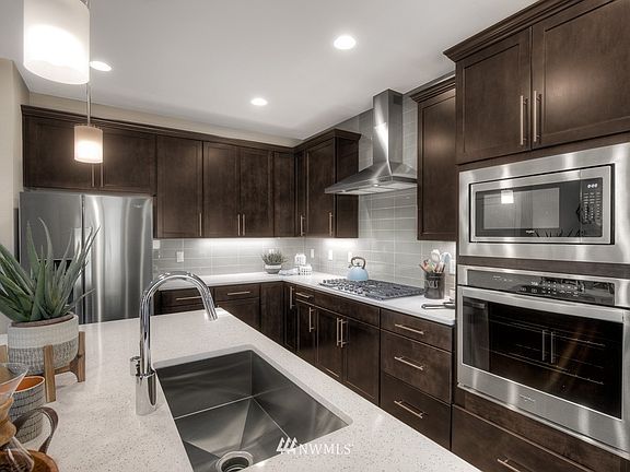 2nd image of 22824 22nd Avenue W #EP 21