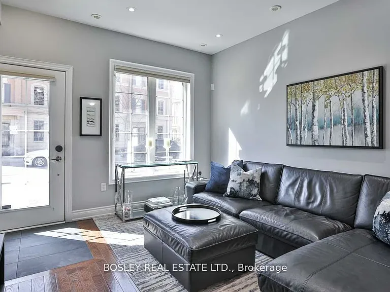 45 Hargrave Ln #148 — Photo 5