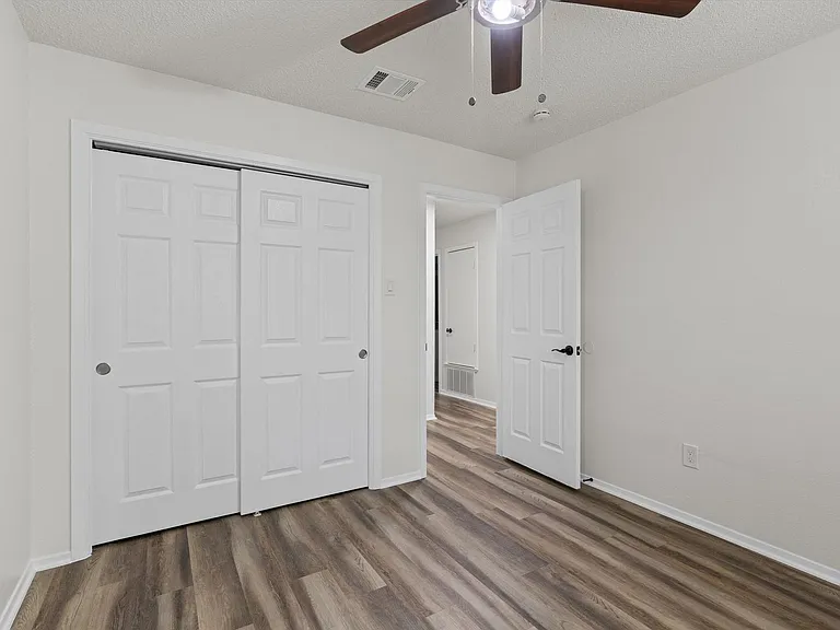 11411 Walnut Ridge Dr — Photo 34