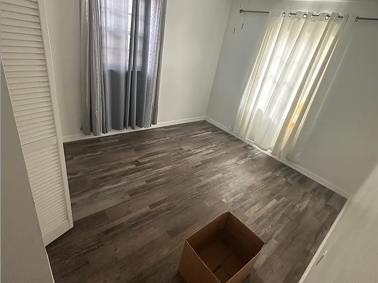37741 Waverly Ave — Photo 6
