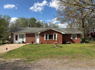 109 W Gray St, Jay, OK 74346