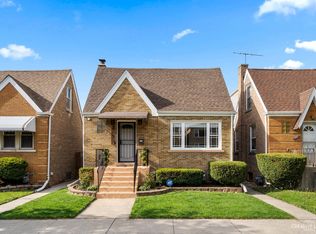 7107 16th St, Berwyn, IL 60402