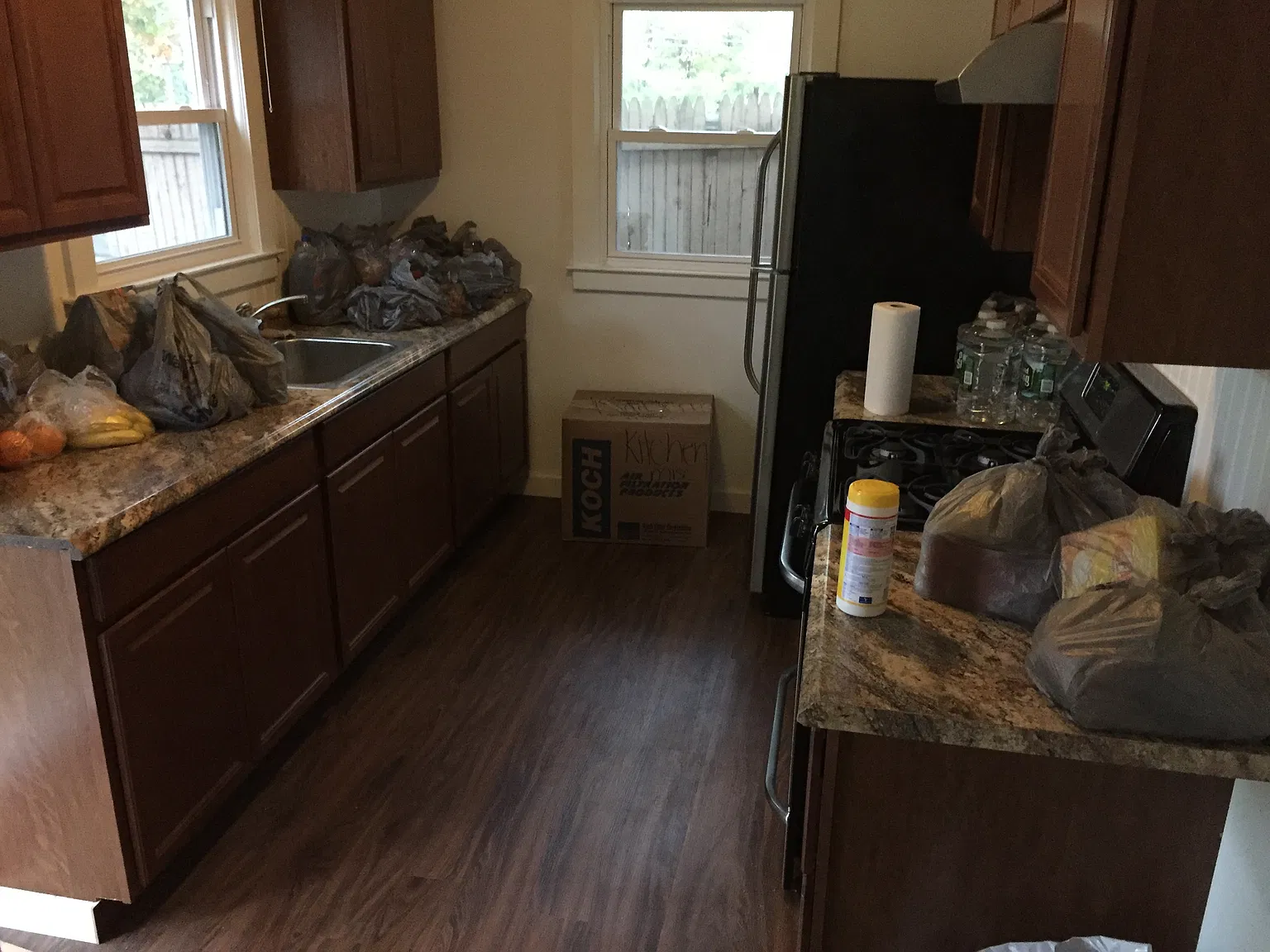 3 bed, 1.5 bath, 1100 sqft, $2,350 — Photo 4