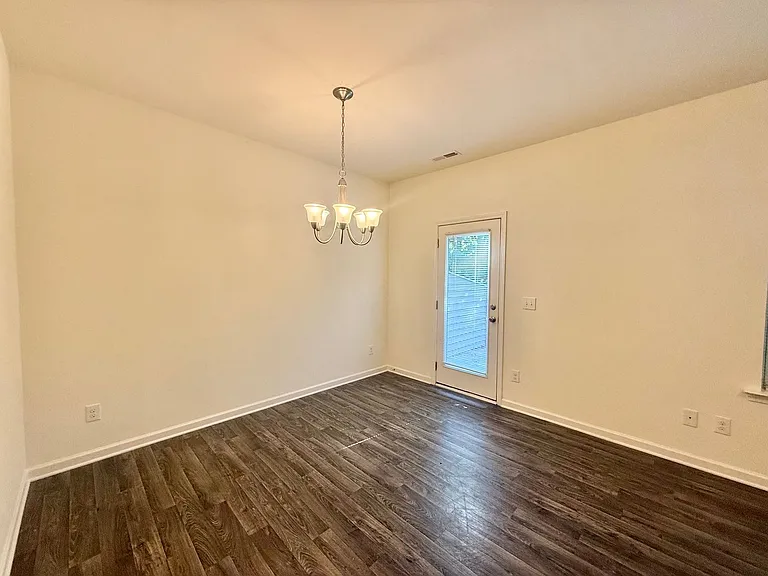 117 Hill Shore Ln — Photo 7
