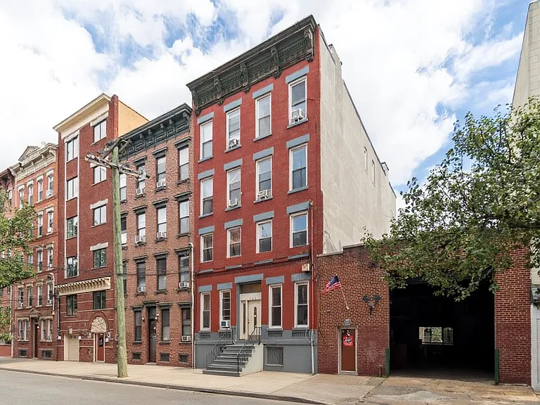 123 Clinton St #1S — Photo 14