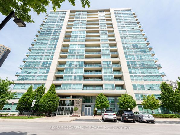 1055 Southdown Rd #710, Mississauga, ON L5J 0A3
