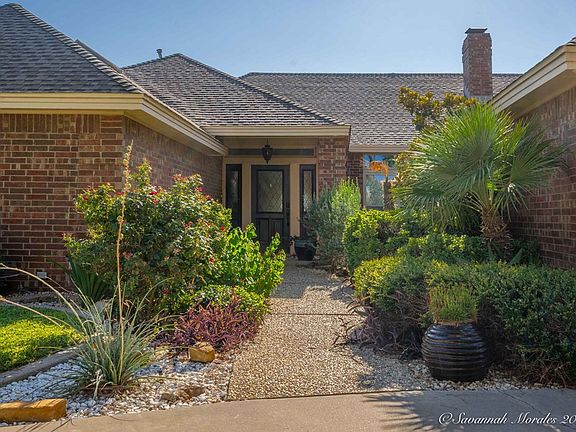 3rd image of 6205 Driftwood Dr