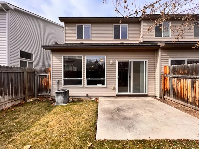 2120 S Dorothy Ave — Photo 26