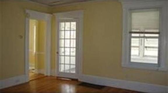 2nd image of 120 Vernon St #1