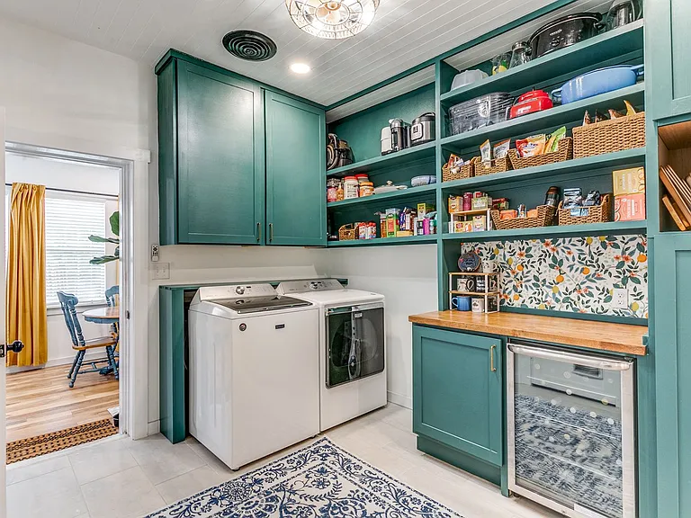 1004 Edison Dr — Photo 15