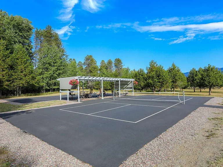 Pickleball Courts