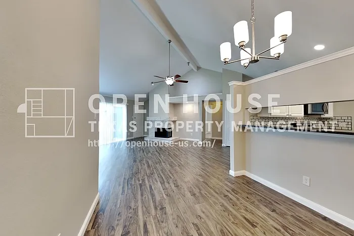 3006 Sierra Dr — Photo 7