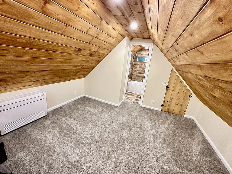25165 Cedar St #A — Photo 17