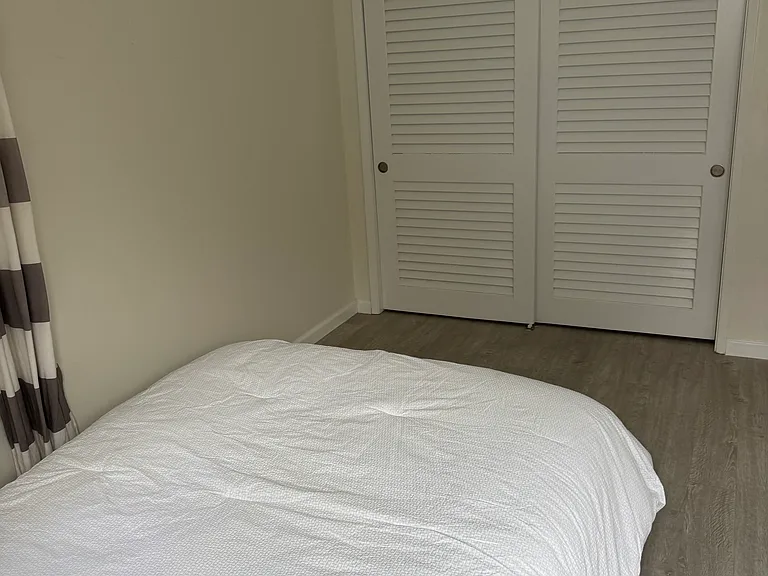 927 Hahaione St — Photo 23