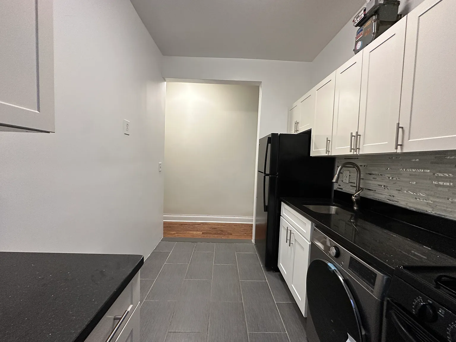 41-24 29th Street — Photo 3