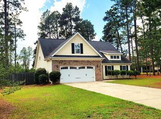 140 Wheeling Dr, Pinehurst, NC 28374