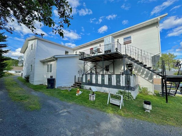 7 Vardys Avenue, Clarenville, NL A5A2A4