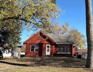 403 South STATE STREET, Waupaca, WI, 54981