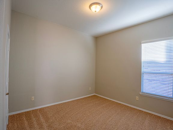 3rd image of 1605 Lake Pine Dr