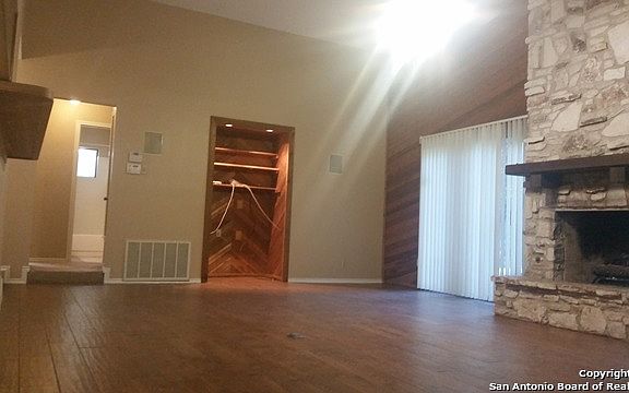 3rd image of 2543 Old Trail St