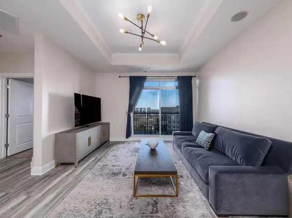 325 E Paces Ferry Rd NE APT 1403, Atlanta, GA 30305