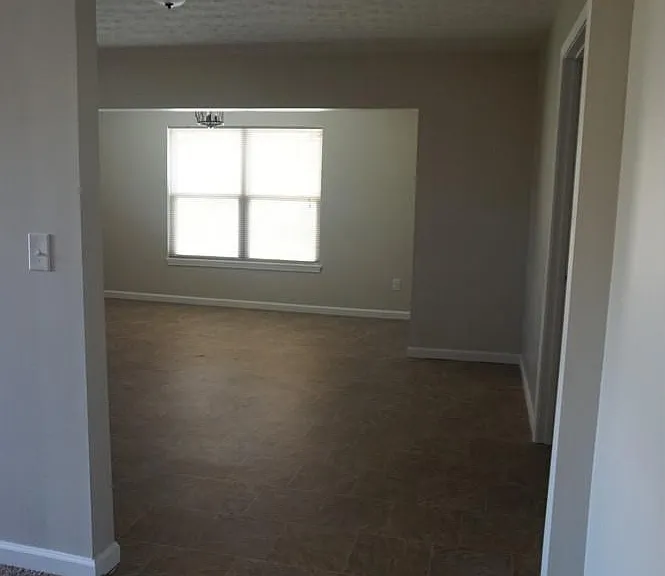entrance to kitchen