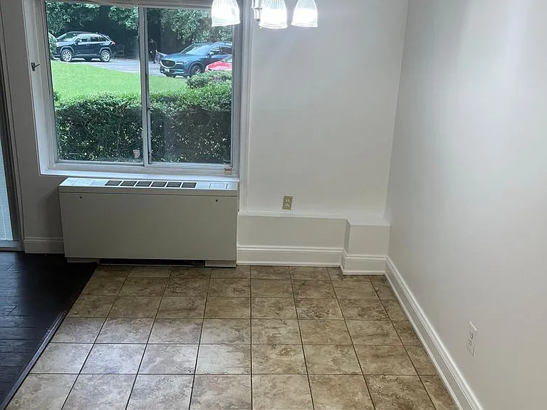 5601 Parker Ave #106 — Photo 6