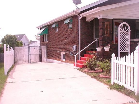2nd image of 3214 Childress Ave