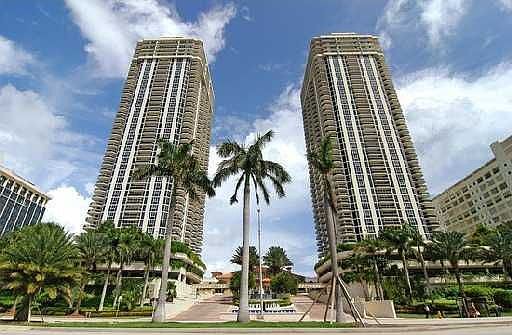 1st image of 4779 Collins Ave APT 808