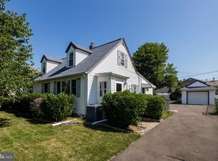 217 Cherry Ln, Ambler, PA 19002