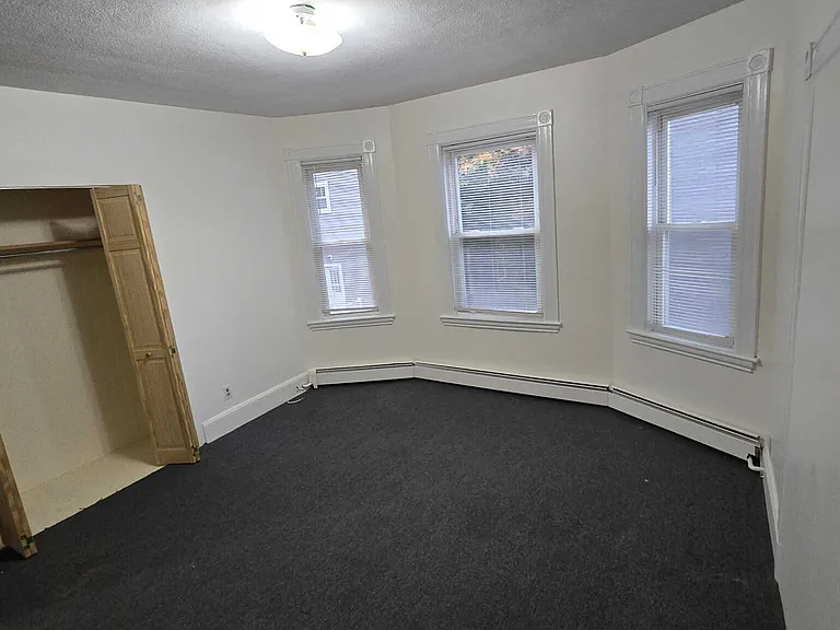 Brackett St — Photo 11