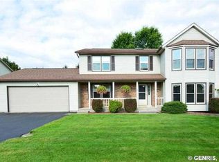 114 Old Country Rd, Rochester, NY 14612