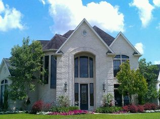 6711 Brazos Lakes Dr, Richmond, TX 77469