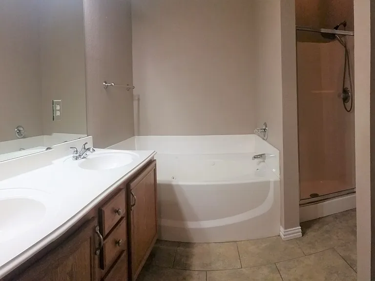 8640 Rainy Lake Dr — Photo 9