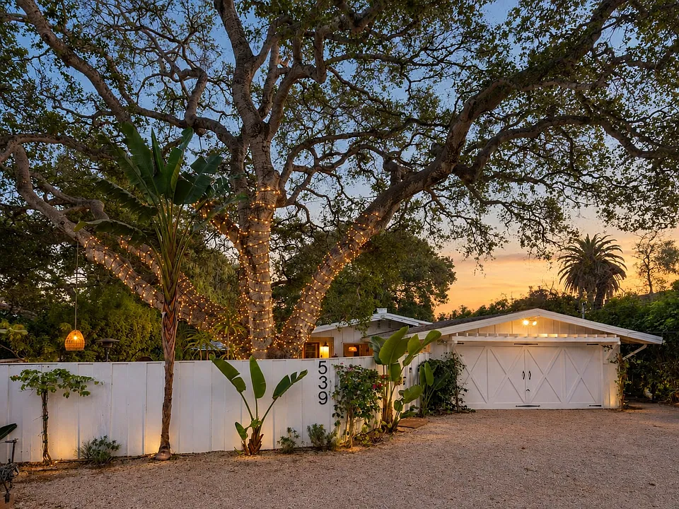 539 Santa Rosa Ln
