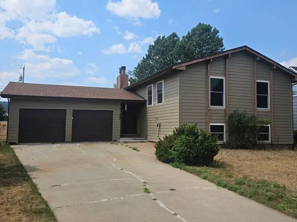 427 City Springs Ln, Rapid City, SD 57702