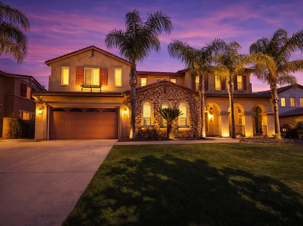 8622 Edelweiss Dr, Corona, CA 92883