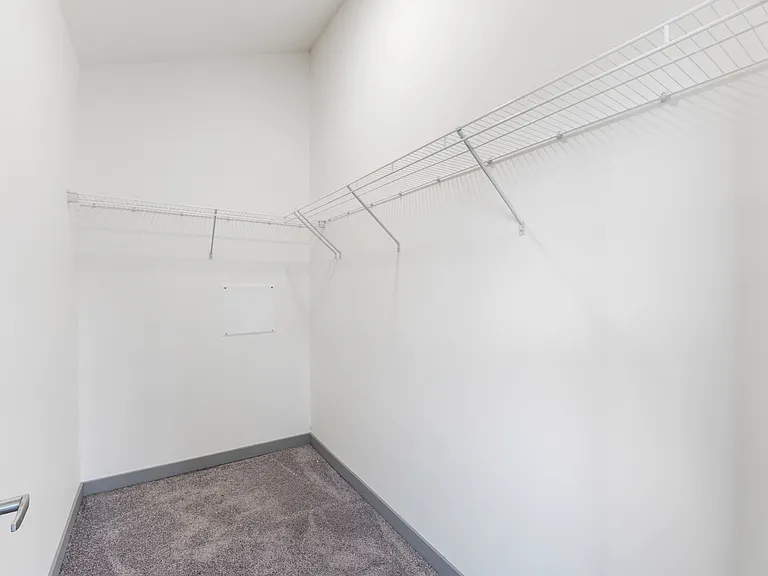 2 Bedroom Vaulted Ceilings